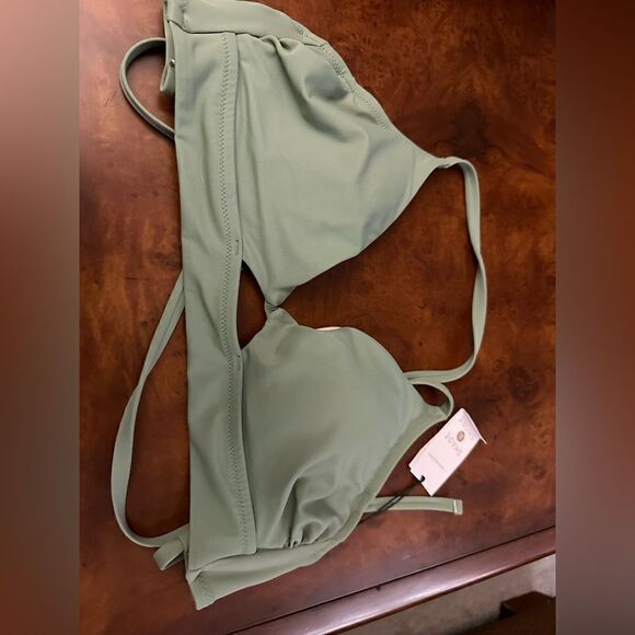 Shade & Shore Women's Longline Cut Out Bikini Top Size 34B or 34D Wasabi Green - Picture 9 of 14